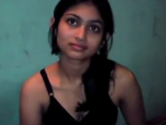 Indian teen GF’s homemade sex is horny and seductive