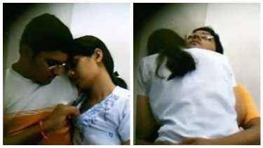 Indian lovers having sex romance in internet cafe