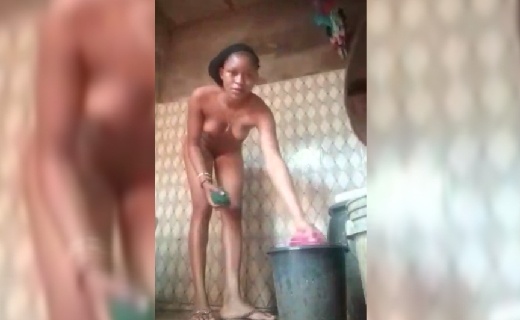 Naija Girl Nude Bathroom Video Show Boyfriend