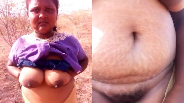 South Indian village girl Big Boobs and Pussy Video