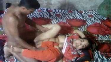 Indian neighbor’s fat wife Rukhsana to my house and fucked her