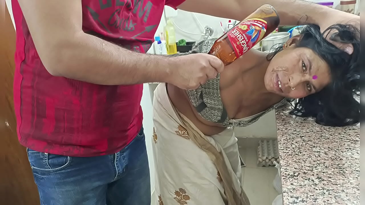 Indian drunk boss fucks maid homemade sex video
